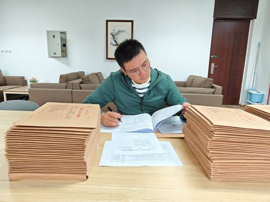 2f608362032645c8bdd11823584f97f